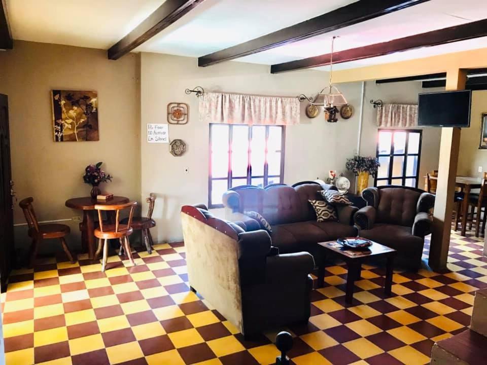Hotel El Almendro Copán Esterno foto
