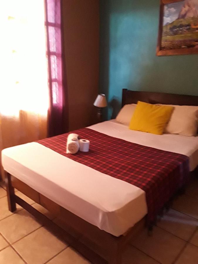 Hotel El Almendro Copán Esterno foto