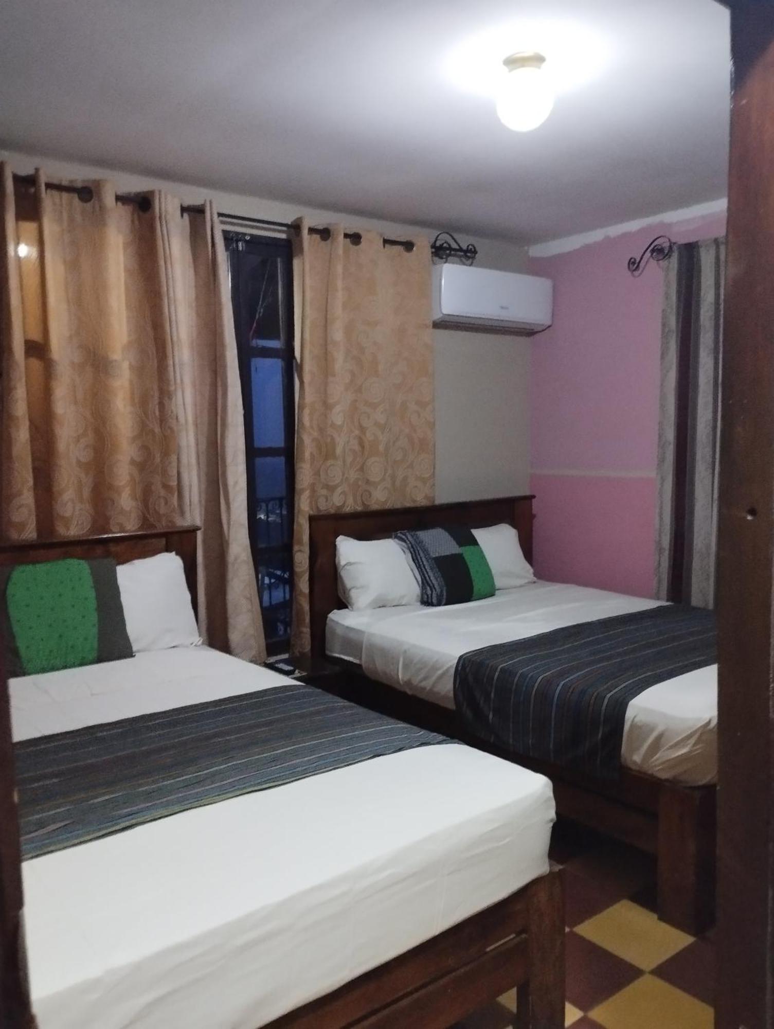 Hotel El Almendro Copán Esterno foto